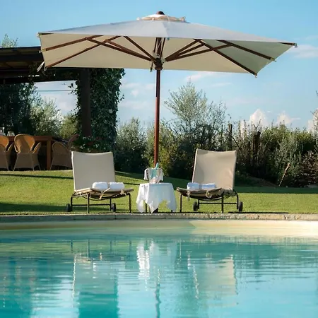 Bed & Breakfast Il Casale Del Marchese 3*